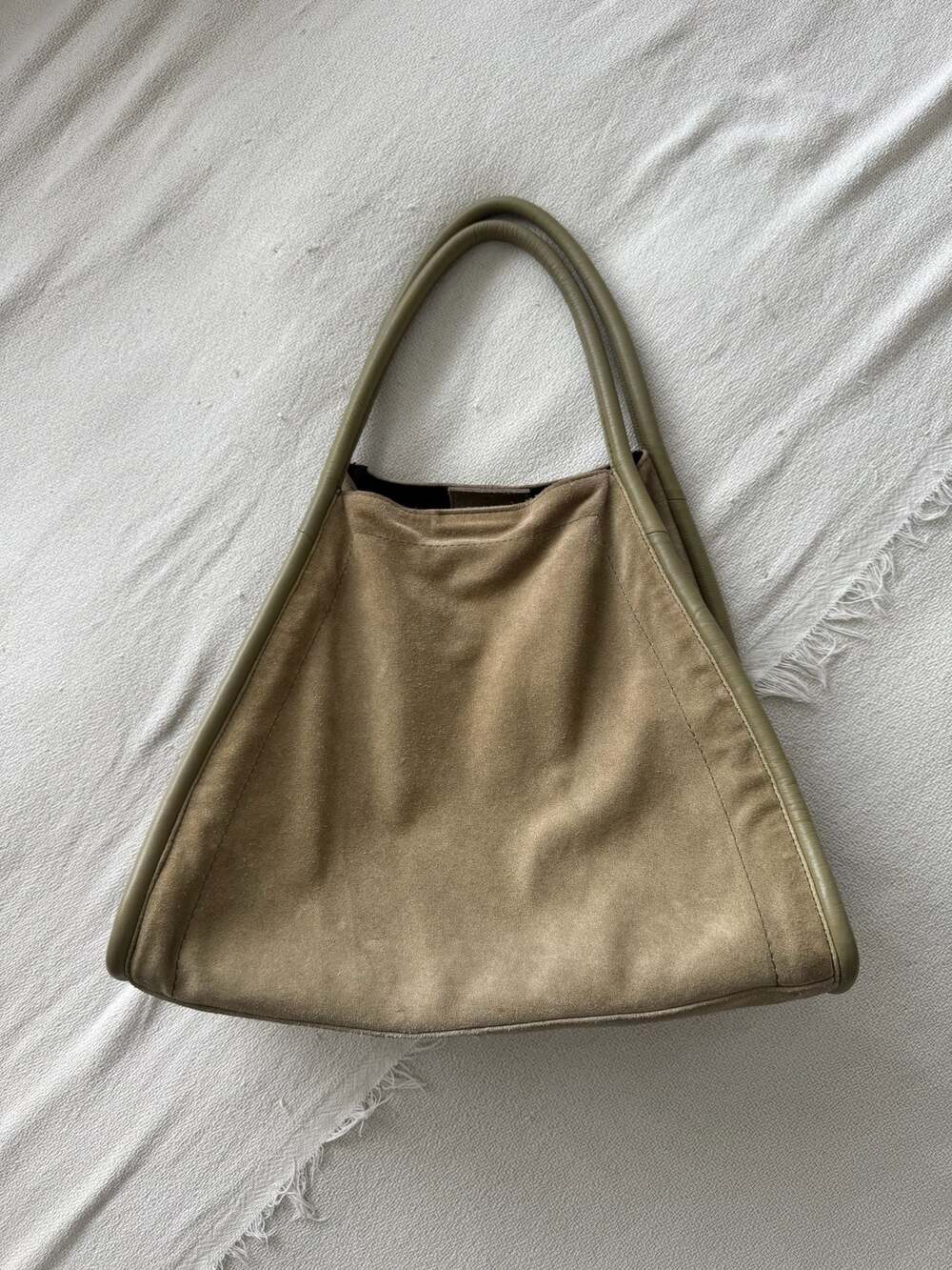 ASOS DESIGN Suede Tubular Handle Vase Tote Bag Olive
